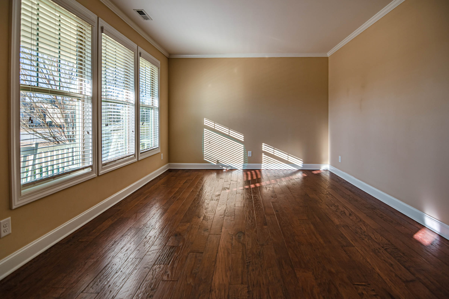 Small moves keep the house cooler without the AC bill.