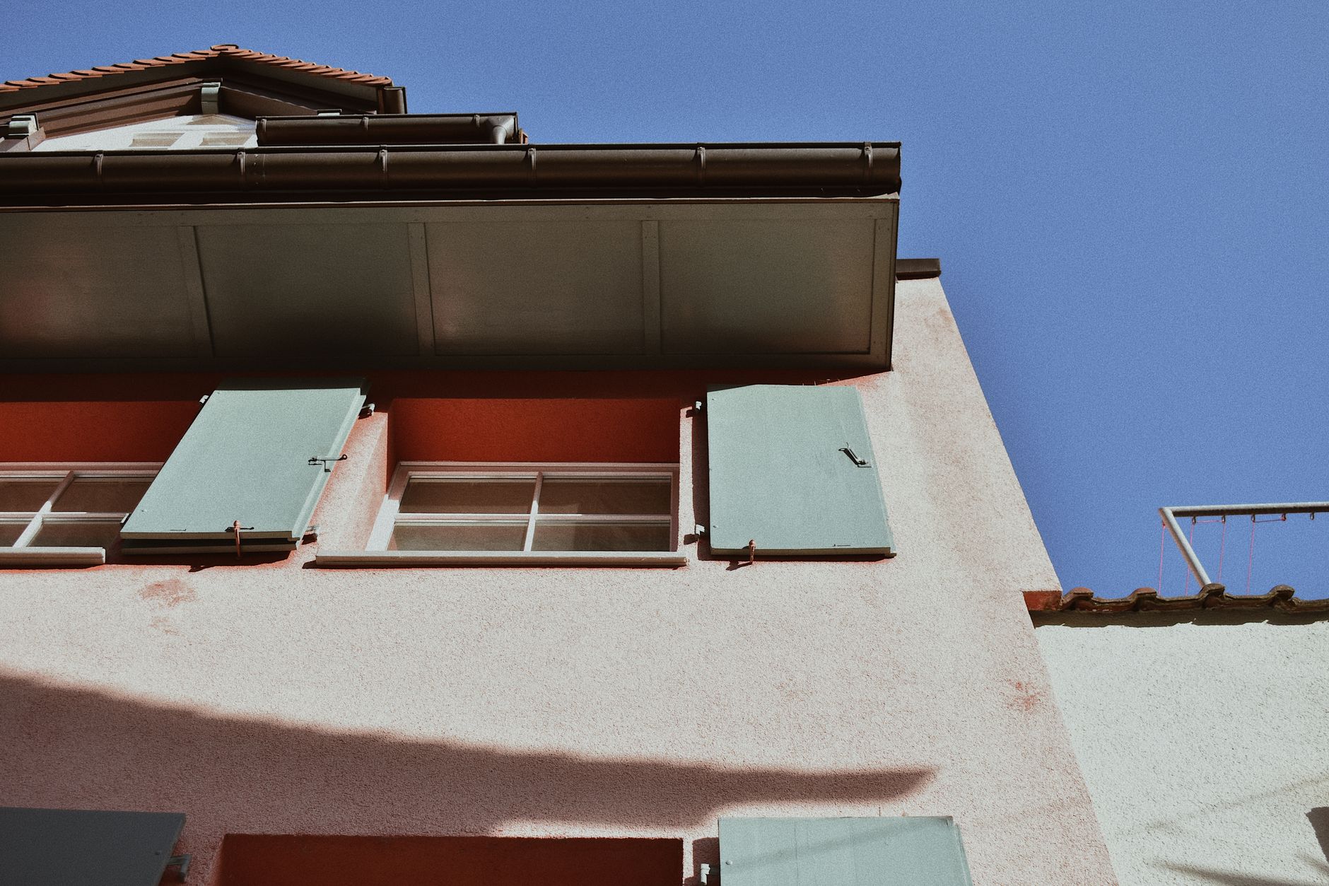 A close look at a gutter and fascia board